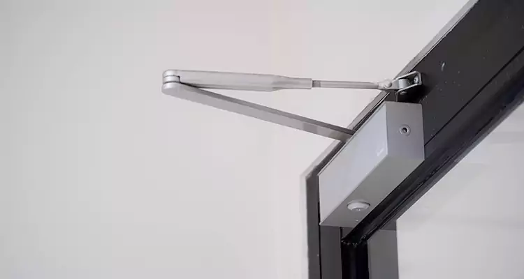 Screen Door Closer Repair in West Melbourne, FL