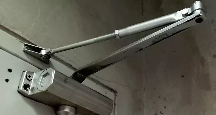 Door Closer Parallel Arm Installation in West Melbourne, FL